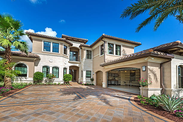 Best Professional Driveway Pavers  in Taylorvle, IL